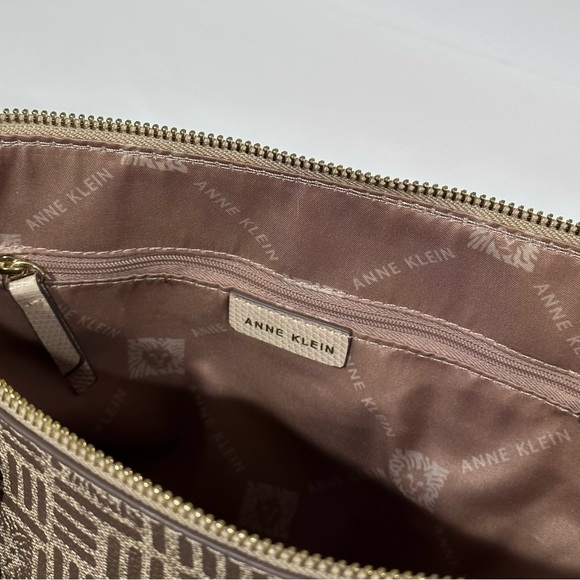Anne Klein Lion Logo Crossbody Tote Bag - Picture 10 of 16